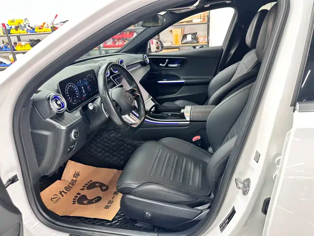 Mercedes-Benz C-Class — Фото автомобиля 10