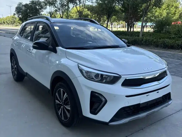 Kia KX1 — Фото автомобиля 3