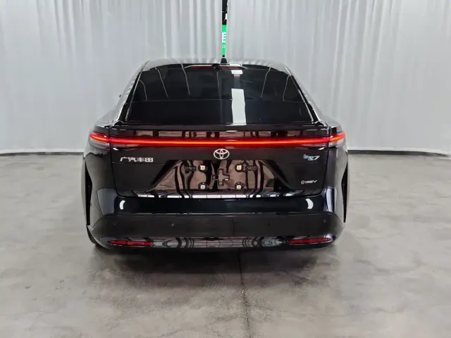 Toyota BoZhi 7 — Фото автомобиля 5