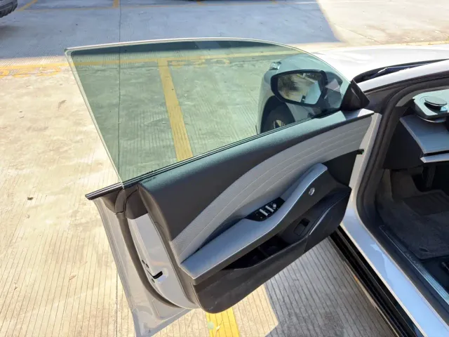 Geely Galaxy E8 — Фото автомобиля 15