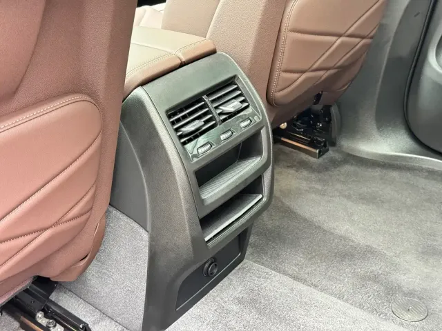 BMW X5 — Фото автомобиля 14