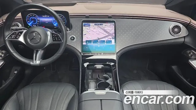 Mercedes-Benz EQE V295 — Фото автомобиля 7