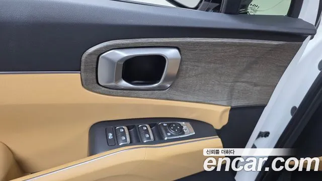 Kia Sorento Sorento 4-е поколение Бензин 2.5T 2WD — Фото автомобиля 24