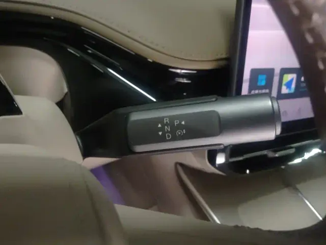 GAC Hyptec HT — Фото автомобиля 16