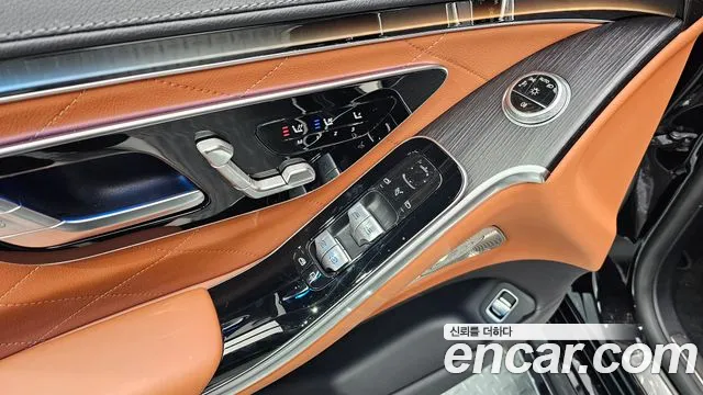 Mercedes-Benz S-Class S-класс W223 — Фото автомобиля 18