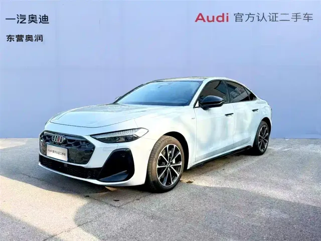 Фотография автомобиля — Audi A5L