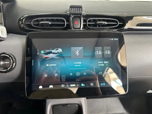 Leapmotor T03 — Фото автомобиля 16