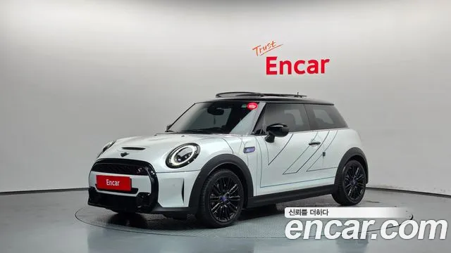 Фотография автомобиля — MINI Cooper