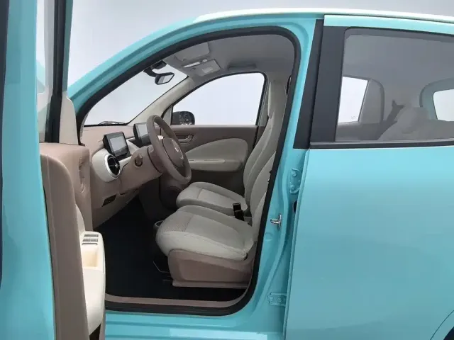 Wuling Hongguang Mini EV — Фото автомобиля 10