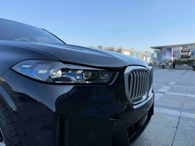 BMW X5 — Фото автомобиля 14
