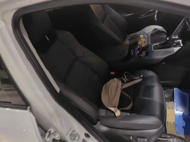 Toyota Venza — Фото автомобиля 24
