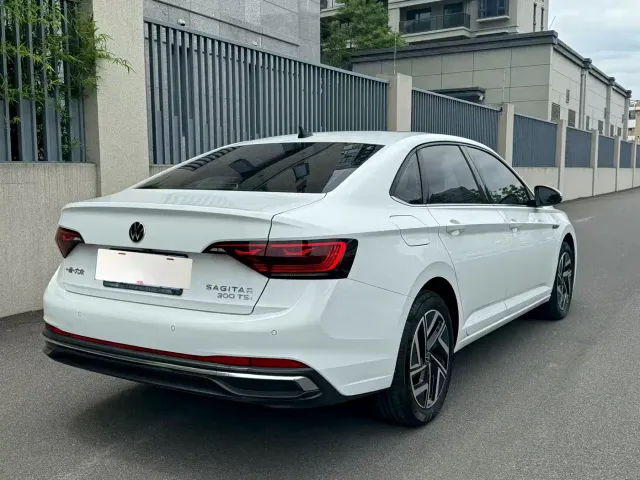 Volkswagen Sagitar — Фото автомобиля 4