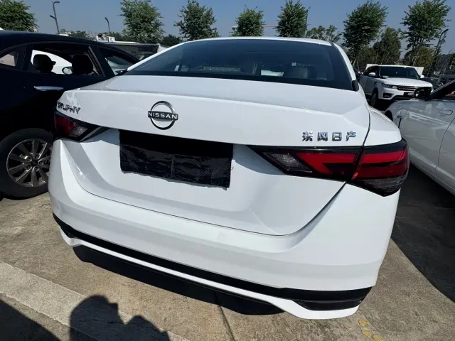 Nissan Sylphy — Фото автомобиля 16