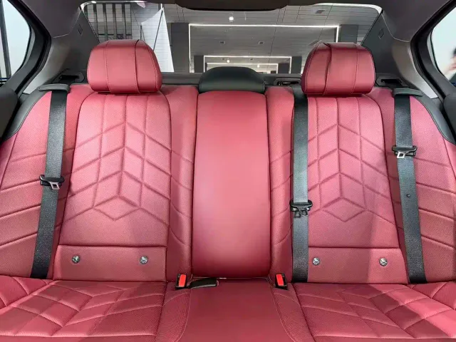 BMW 5 Series — Фото автомобиля 5
