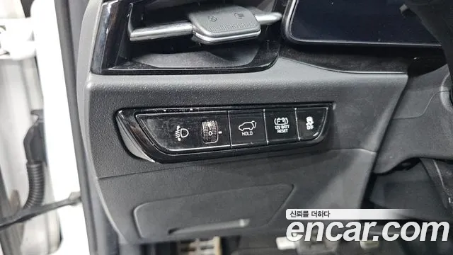 Kia Niro The All New — Фото автомобиля 30