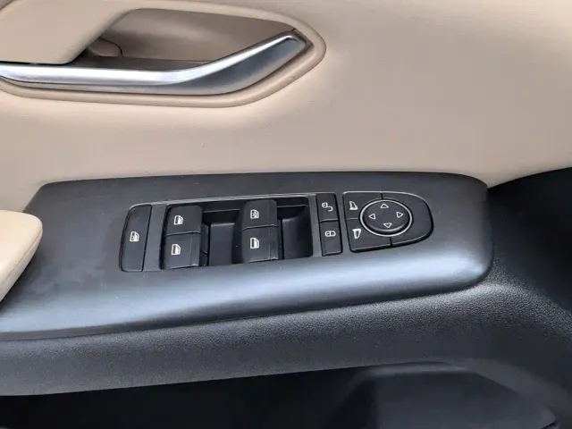 BYD Song Pro — Фото автомобиля 9
