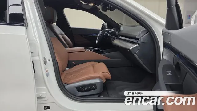 BMW 5-Series 5 серия (G60) 530i xDrive M Sport — Фото автомобиля 26