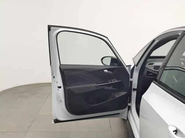 Volkswagen ID.3 — Фото автомобиля 8