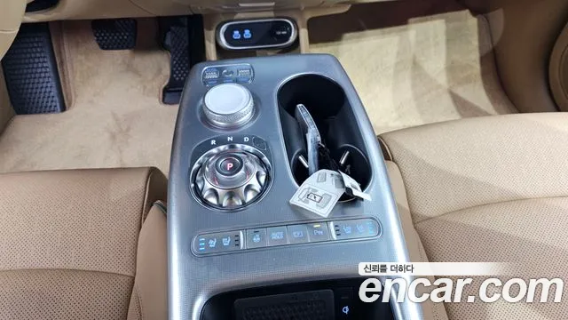 Genesis GV60 — Фото автомобиля 9