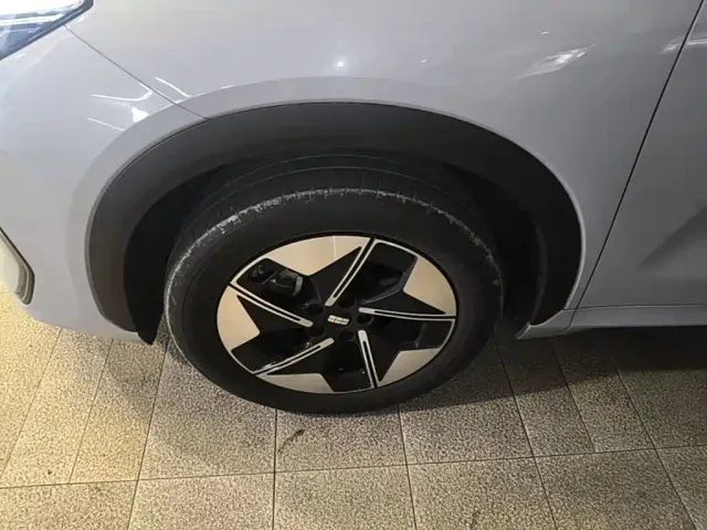 Geely Galaxy E5 — Фото автомобиля 22