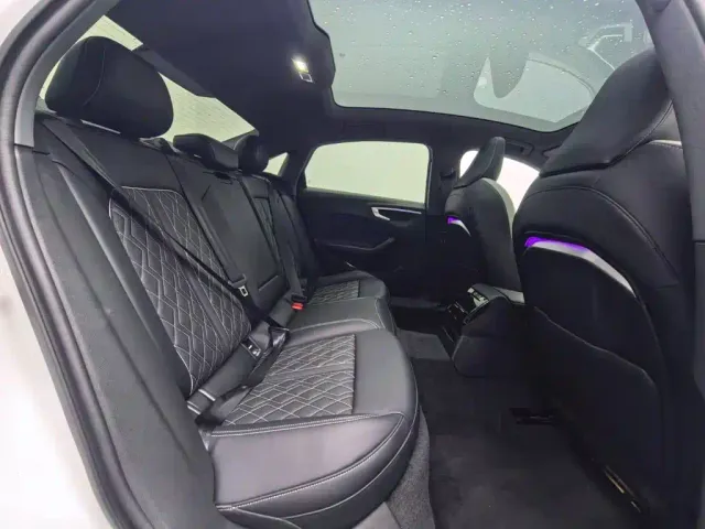 Audi A5L — Фото автомобиля 10