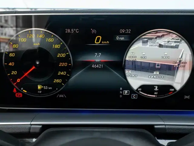 Mercedes-Benz GLE-Class — Фото автомобиля 13