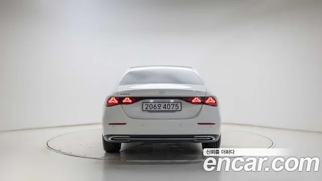 Mercedes-Benz E-Class W214 — Фото автомобиля 4