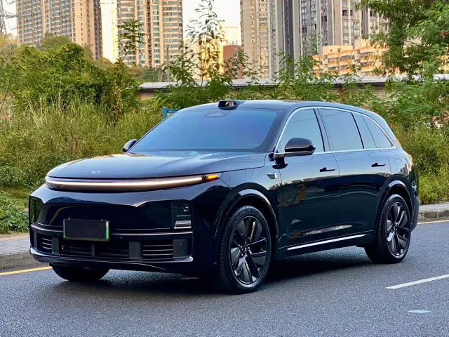 Фотография автомобиля — Li Auto L7