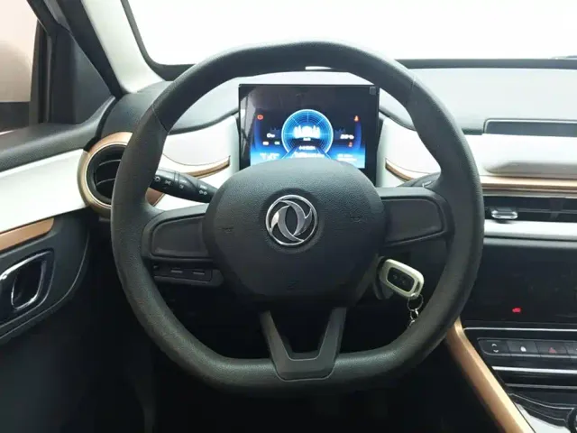 Dongfeng Yipai Dongfeng Nano EX1 2023 PRO Light Breeze Lightning — Фото автомобиля 15