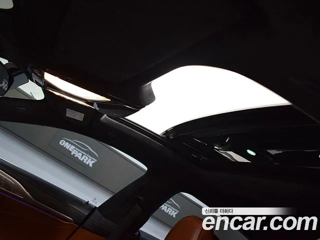 BMW 8-Series — Фото автомобиля 16