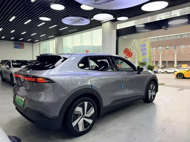 Deepal S05 — Фото автомобиля 8
