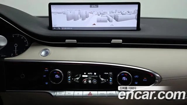 Genesis GV70 2.5T Бензин 2WD — Фото автомобиля 14