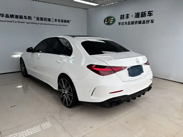 Mercedes-Benz C-Class — Фото автомобиля 6