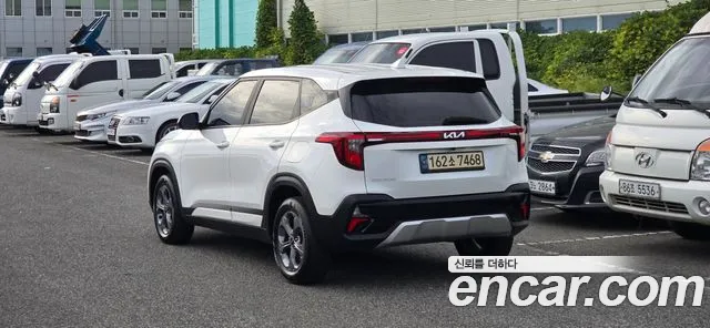 Kia Seltos Бензин 1.6 турбо 2WD — Фото автомобиля 5