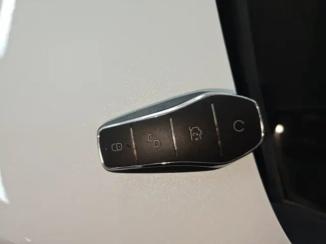 BYD Qin PLUS — Фото автомобиля 8