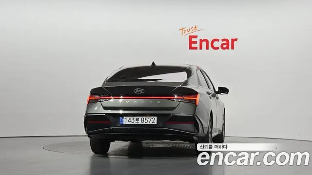 Hyundai Avante CN7 — Фото автомобиля 4