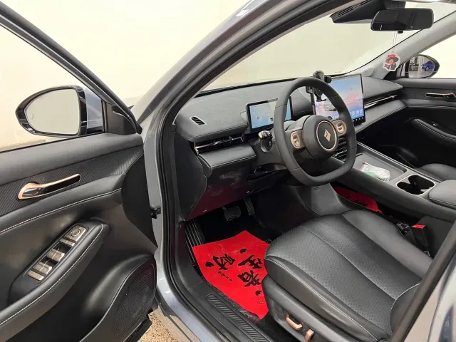 Baojun Yunhai — Фото автомобиля 13