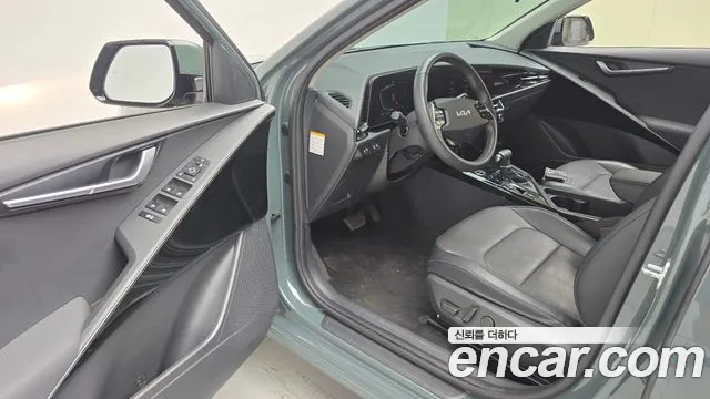 Kia Niro The All New Niro Prestige — Фото автомобиля 10