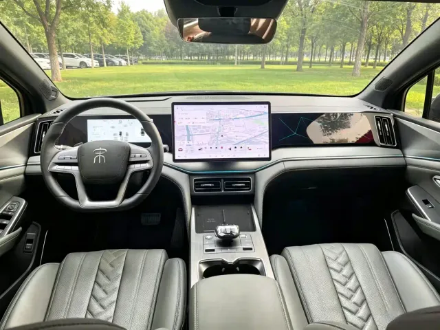 BYD Song L DM-i — Фото автомобиля 7