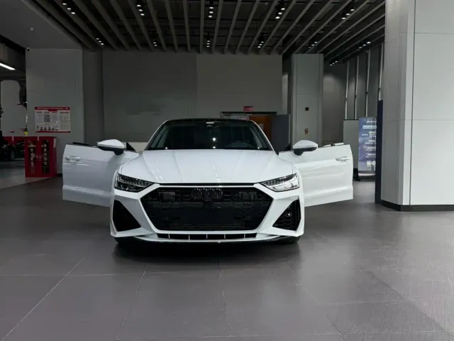 Audi A7 — Фото автомобиля 4