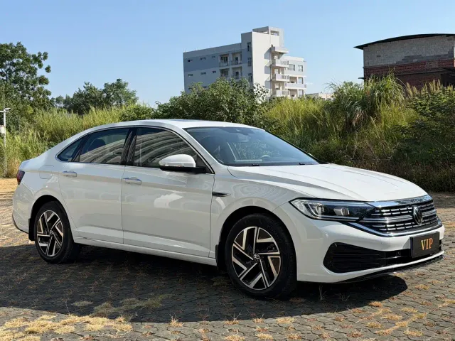 Volkswagen Sagitar — Фото автомобиля 3