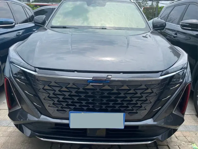 Changan Z6 — Фото автомобиля 2