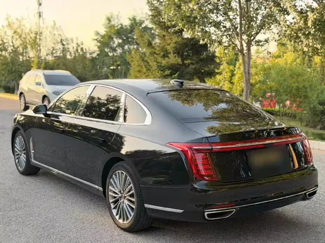 Hongqi H9 — Фото автомобиля 8