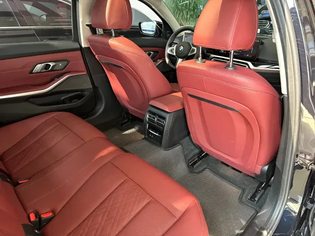BMW 3 Series — Фото автомобиля 12