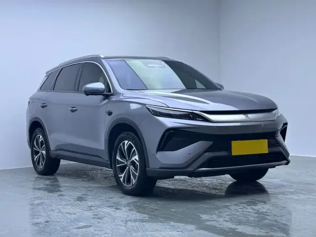 BYD Song Pro — Фото автомобиля 3
