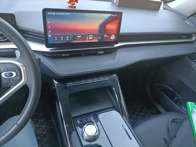Haval H6 — Фото автомобиля 9