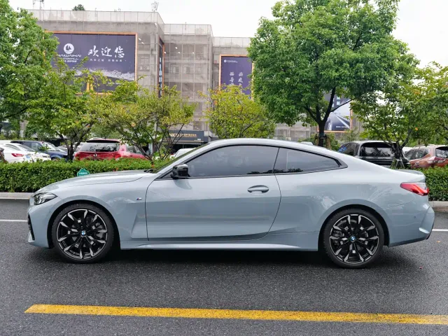BMW 4 Series — Фото автомобиля 3