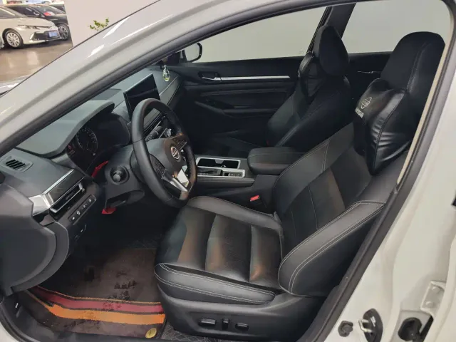Nissan Teana — Фото автомобиля 7