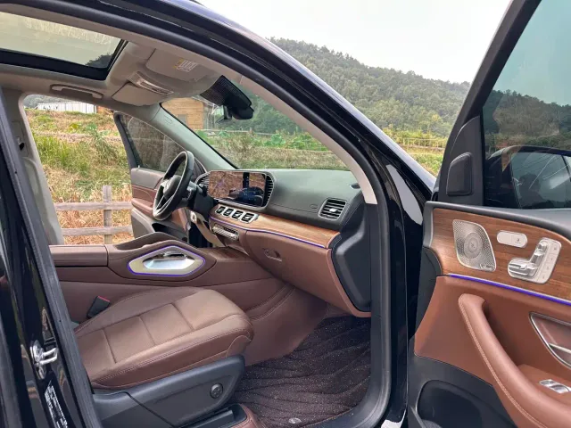 Mercedes-Benz GLE-Class — Фото автомобиля 10