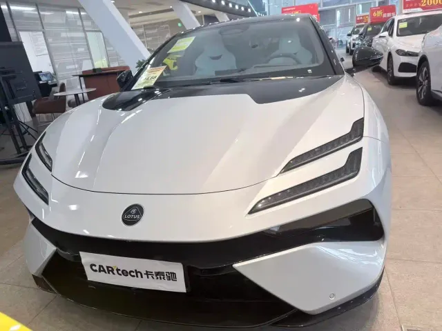 Lotus Emeya — Фото автомобиля 2